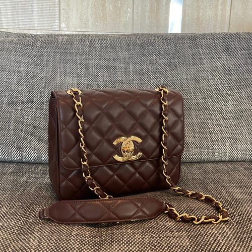 CHANEL VINTAGE CF