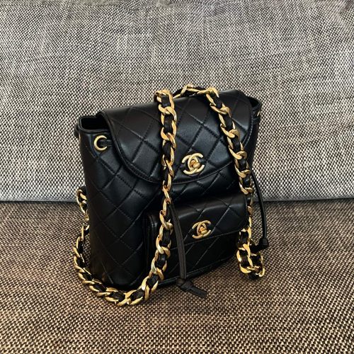CHANEL VINTAGE DUMA