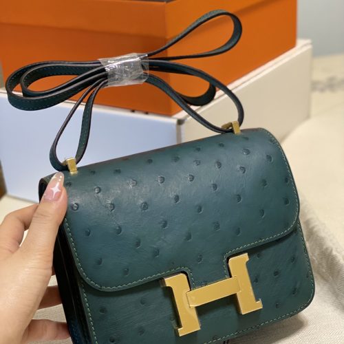 Hermès Constance