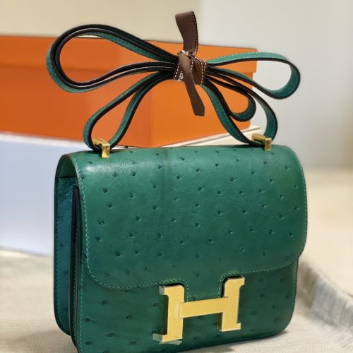 Hermès Constance